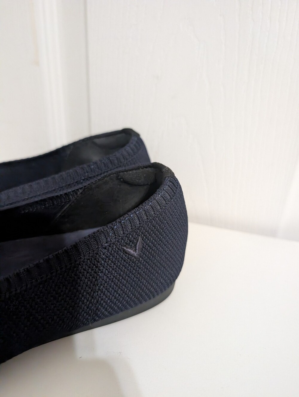 Vivaia Aria Womens Shoes Blue Flats Point Toe Knit Size 39 US 8-8.5 - Picture 2 of 9